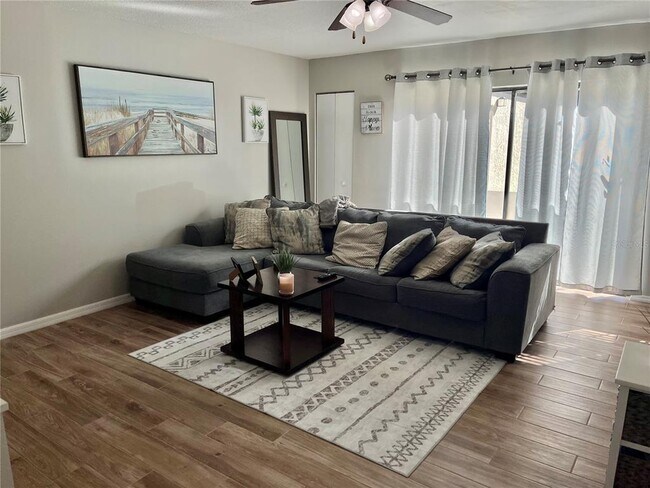 Building Photo - 4114 Woodlark Dr