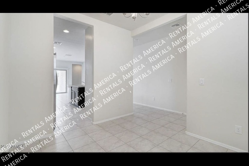 Building Photo - 4189 S 243rd Dr