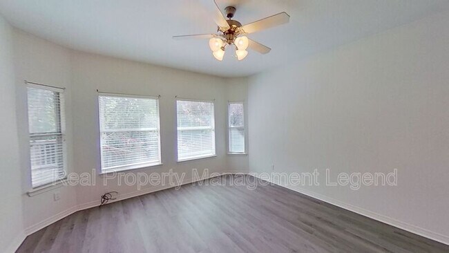 Building Photo - 3706 Karlie Way