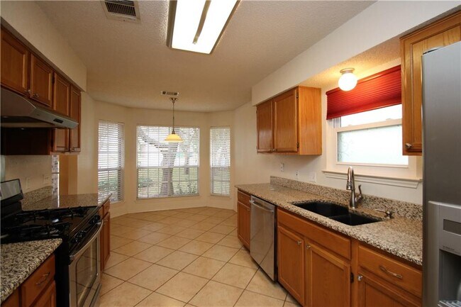 Building Photo - 3205 Blazing Star Trail