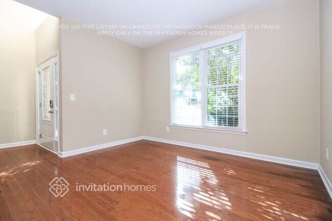 Building Photo - 7022 Surrey Dr