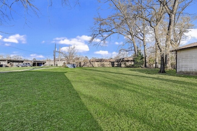 Building Photo - 411 Kaufman St