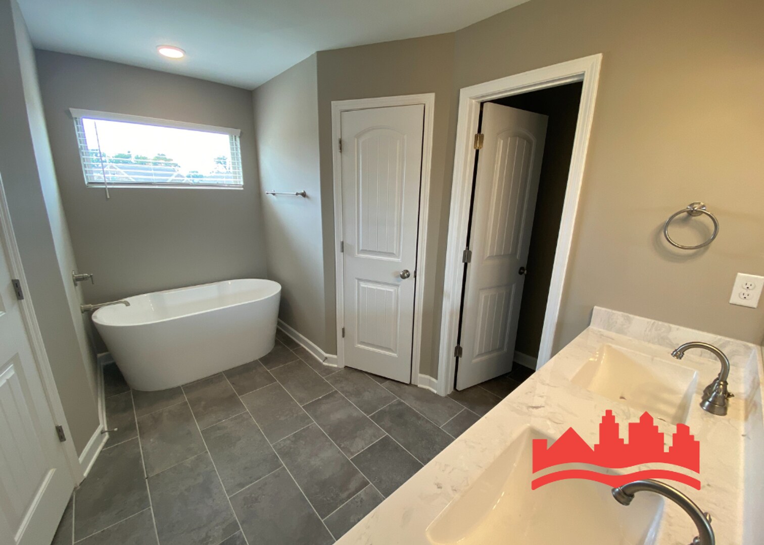 Building Photo - 5493 Stone Arch CV