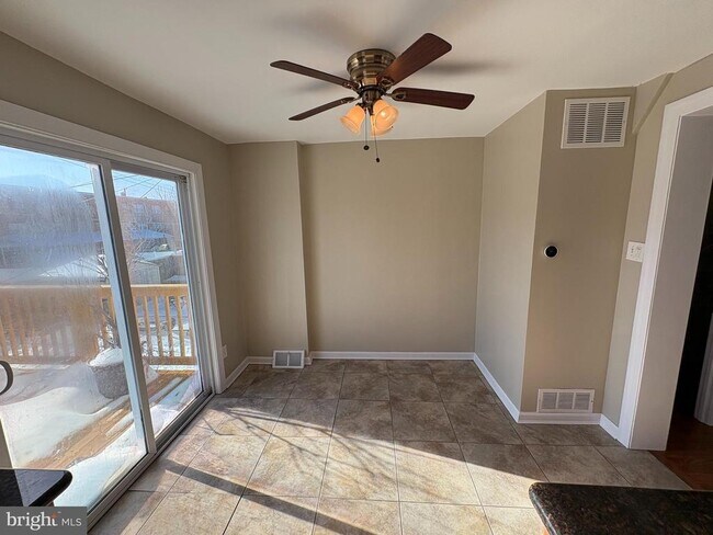 Building Photo - 3251 Morning Glory Rd