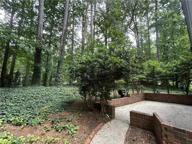 Building Photo - 2271 Fox Hound Pkwy