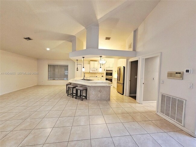 Building Photo - 2161 SW Imperial St