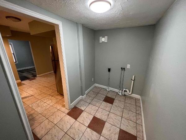 Building Photo - 960 Lawton St