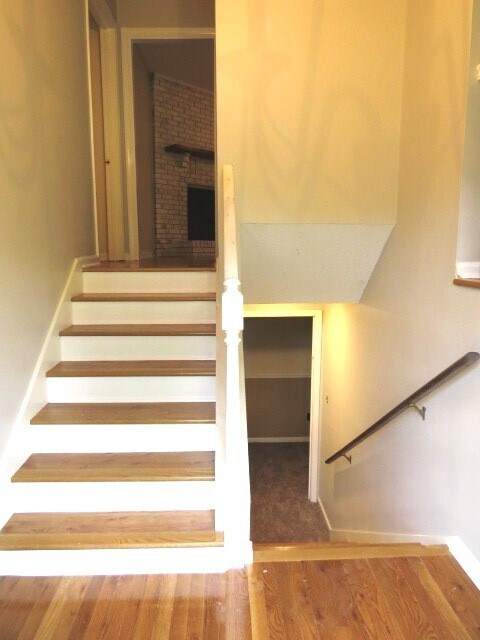 Building Photo - Updated Spacious 3 BR/ 2 BA home in Bluff Park