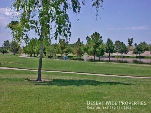 Building Photo - 7525 E Diamond St