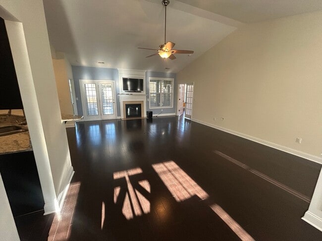 Building Photo - 1189 Parish Way