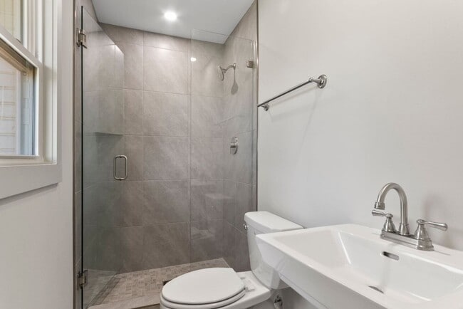 Building Photo - 4914 US-43