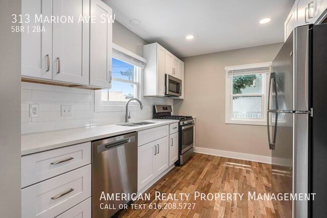 Building Photo - 313 Marion Ave SW