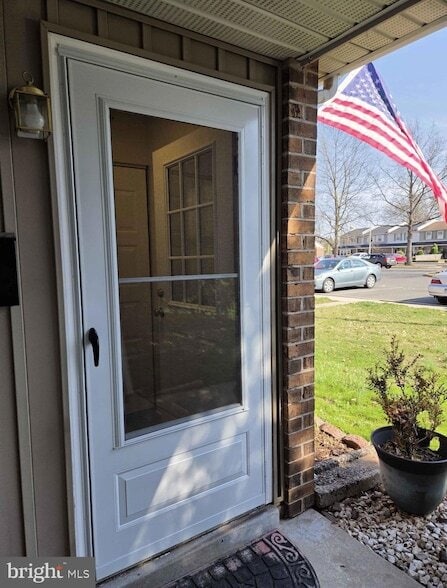 Building Photo - 159 Forsythia Ct
