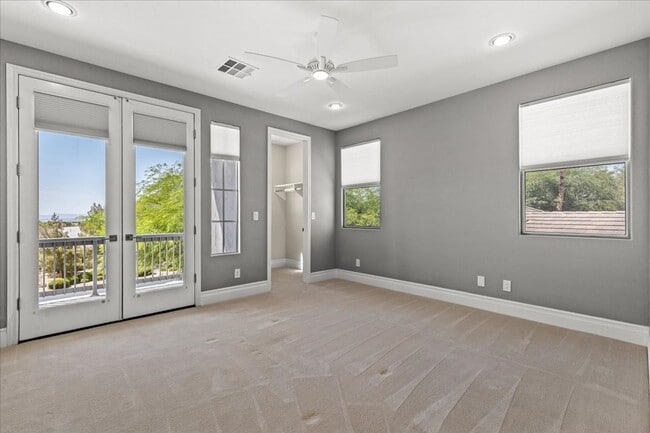Building Photo - 3043 Red Springs Dr