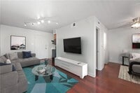 Building Photo - AVAILABLE NOW: 1 BR / 1 BA - Heart of Soco - SS Appliances - Minutes from DT