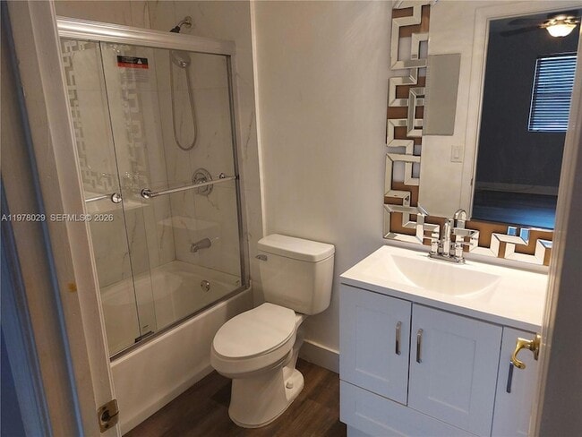 Building Photo - 2566 SW 82nd Ave