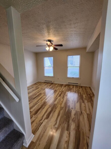 Building Photo - 542 N Loudoun St