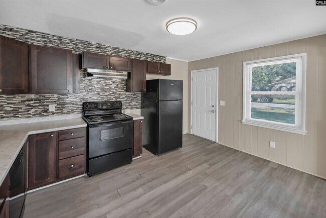 Building Photo - 3621 Baywater Dr