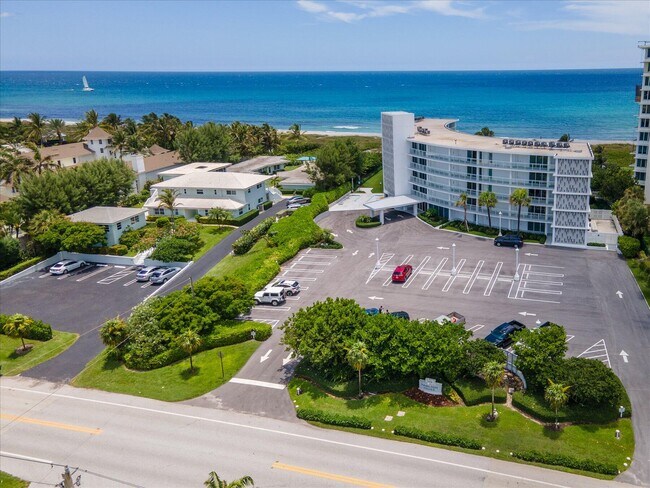 Building Photo - 1213 S Ocean Blvd