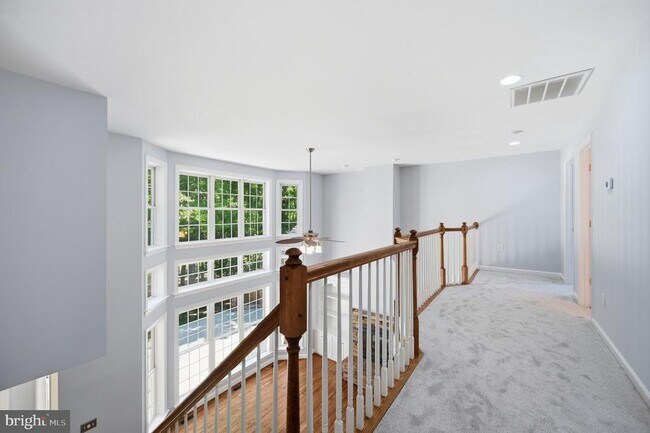 Building Photo - 11912 Old Elm Ct