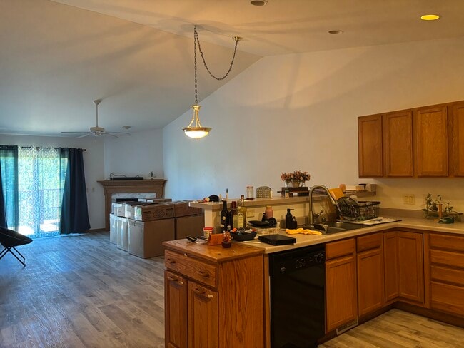 Building Photo - 903 Rumley Run
