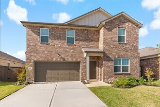 Building Photo - 21568 Rolling Streams Dr
