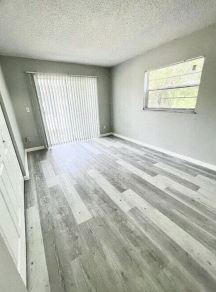 Building Photo - 1596 40th Ave