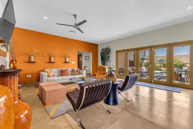 Building Photo - 53945 Eisenhower Dr