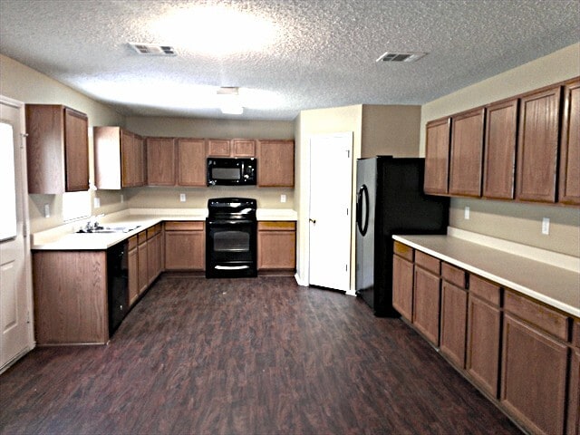 Building Photo - 12104 Worchester Dr