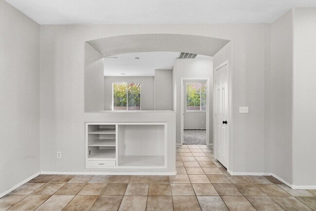 Building Photo - SUMMERLIN NORTH!!! SINGLE STORY!!! LARGE YARD!!! RECENTLY RENOVATED!!! NEW CARPET!!! NEAR DOWNTOW...