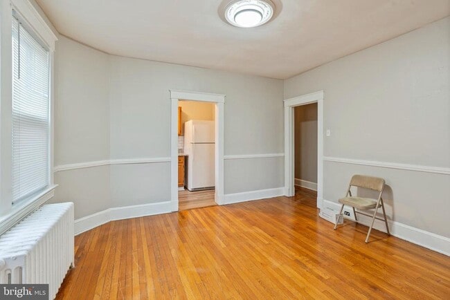 Building Photo - 639 Plymouth Rd