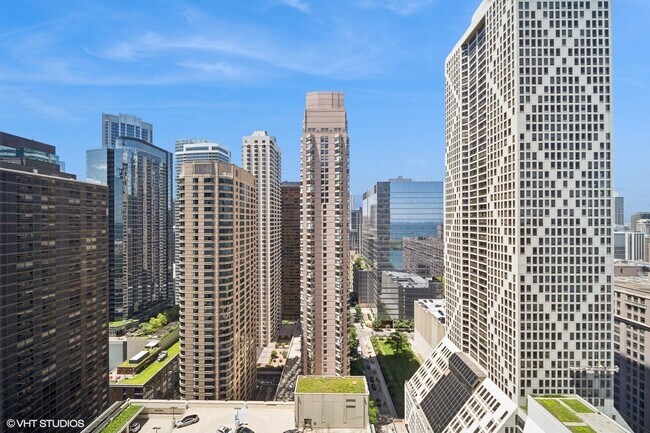 Building Photo - 600 N Lake Shore Dr