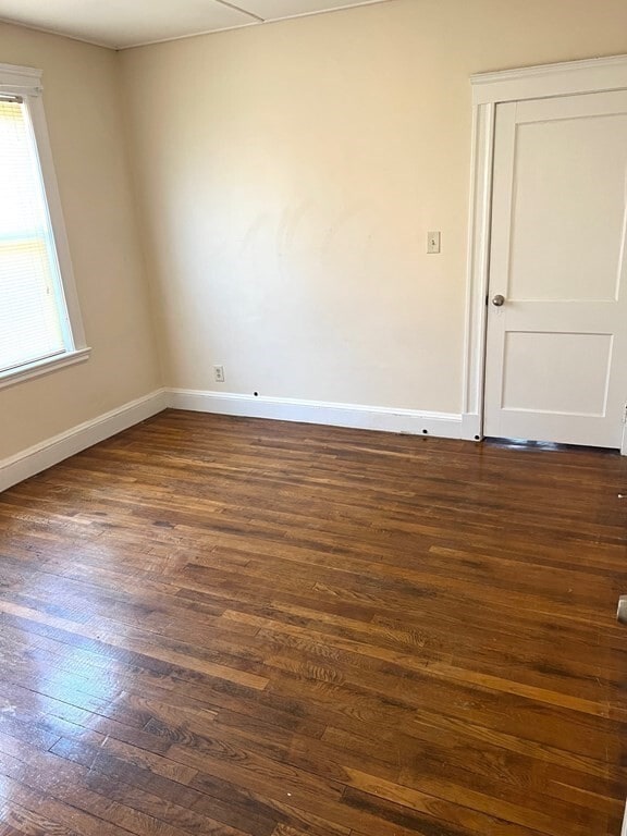 Building Photo - 15 Woodrow Ave