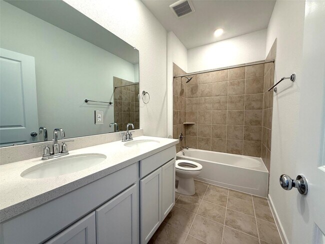 Building Photo - 9730 Arrigoni Creek Dr