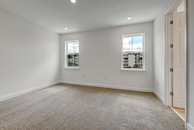 Building Photo - 357 Rum Runner Wy