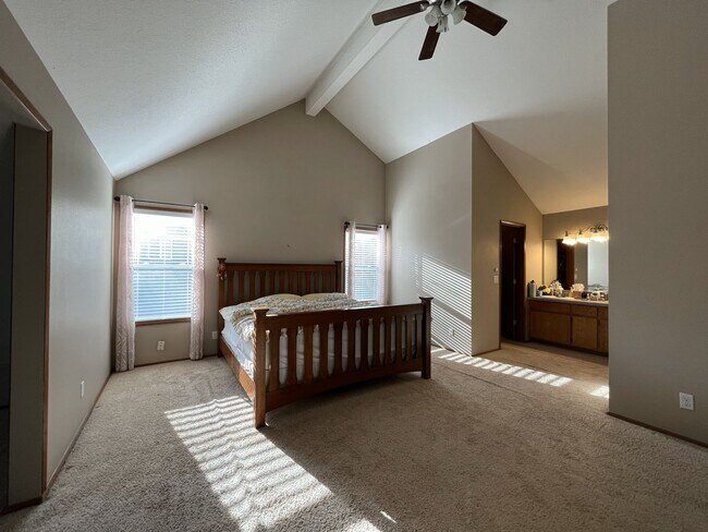 Building Photo - Light-Filled Three Bedroom Home with Private Bonus Space and Outdoor Living