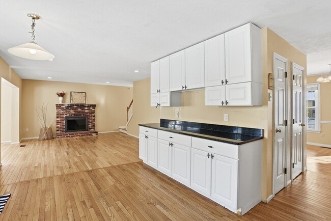 Building Photo - 1 Ernies Dr