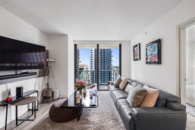 Building Photo - 801 S Miami Ave