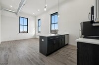 Building Photo - 70 Roseville Ave