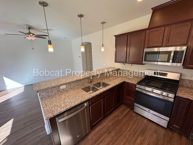 Building Photo - 1226 Saltern Dr