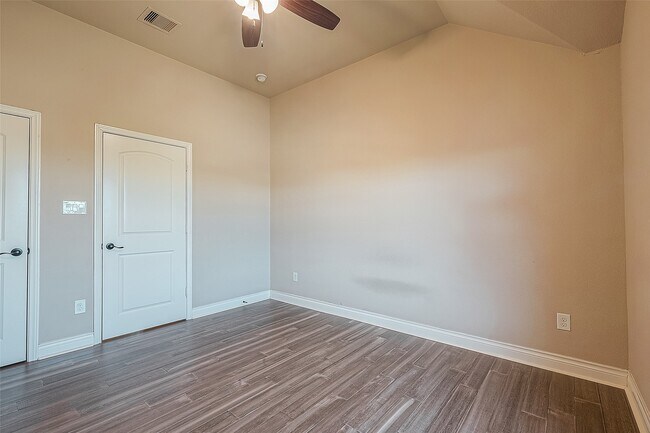 Building Photo - 22335 Slate Oaks Ln