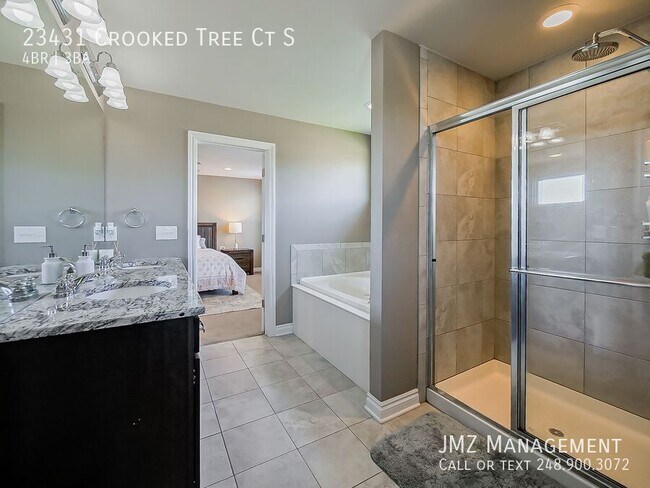 Building Photo - 23431 Crooked Tree Ct S