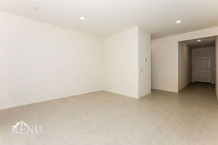 Building Photo - 35551 W San Capistrano Ave