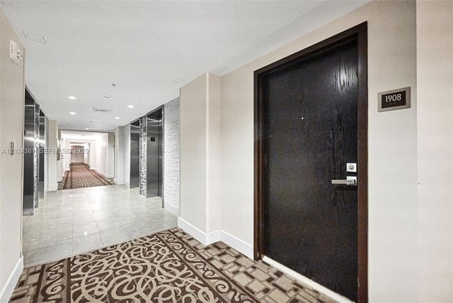 Building Photo - 90 Alton Rd