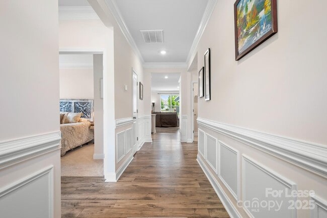 Building Photo - 5058 Antebellum Dr