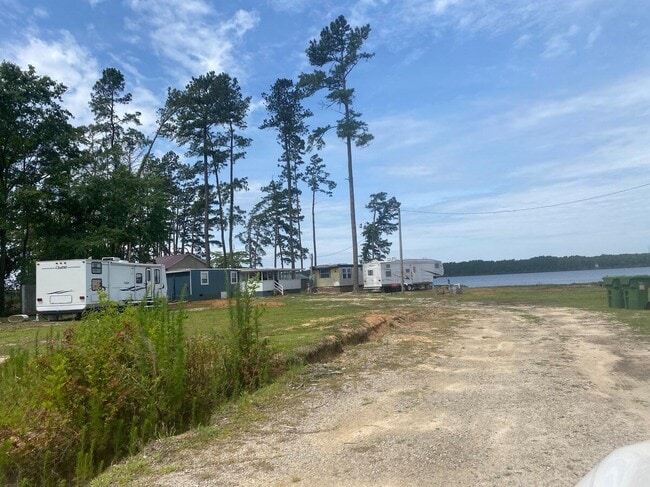 Building Photo - 2270 Topsail Dr