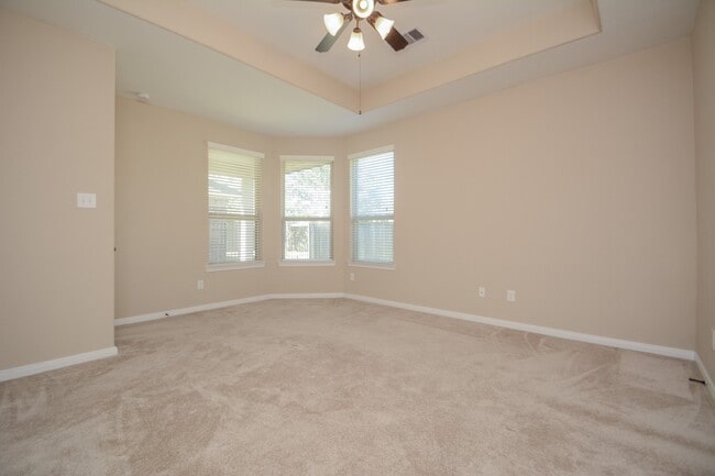 Building Photo - 118 N Heritage Mill Cir