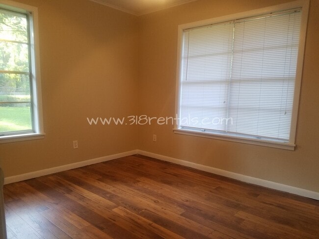 Building Photo - 9291 Savanna Dr