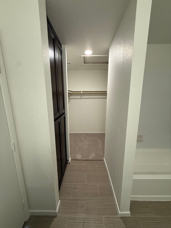 Building Photo - BRAND NEW Desert Sky Townhouse