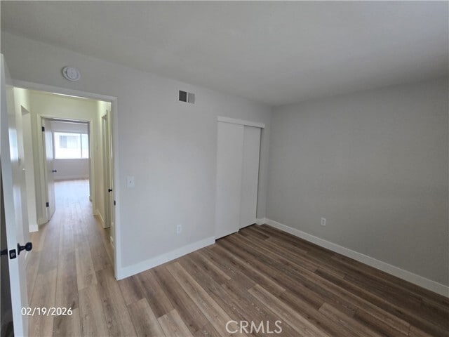 Building Photo - 5561 Cross Dr